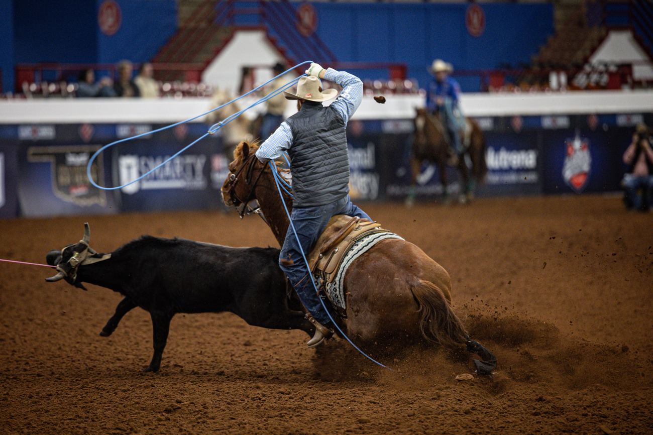 Heeling in the short round
